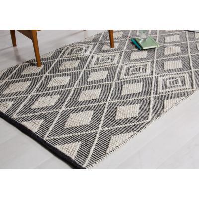 Perch and Parrow Jaden Diamond Rug, Medium