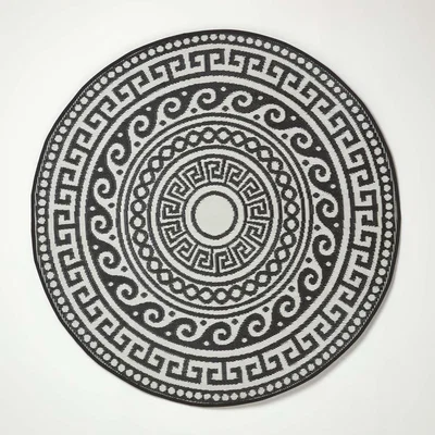 The Range Homescapes Enid Aztec Black and White Round Outdoor Rug - Black