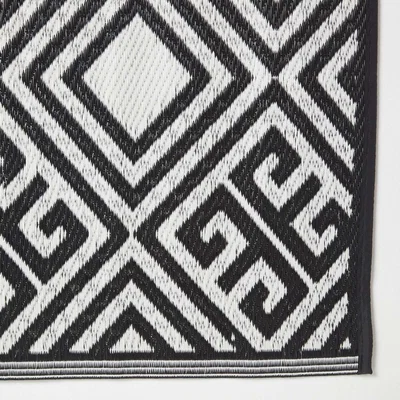 The Range Black and White Geometric Design Reversible Outdoor Rug - Black