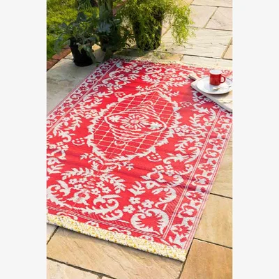 Rockett St George Recycled Plastic Reversible Red Floral Garden Rug