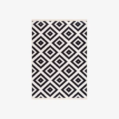 The Range Caimas Collection Washable Rugs in Black  2980B - Black / 0.936kg / 65cm