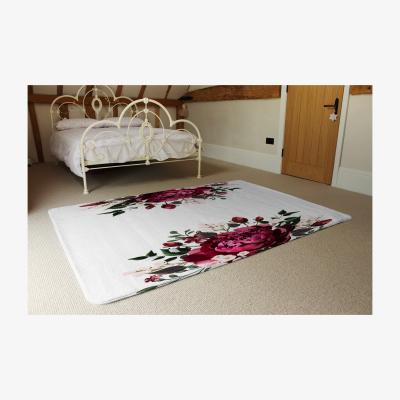 The Range Open Roses Rug - Red / 230cm