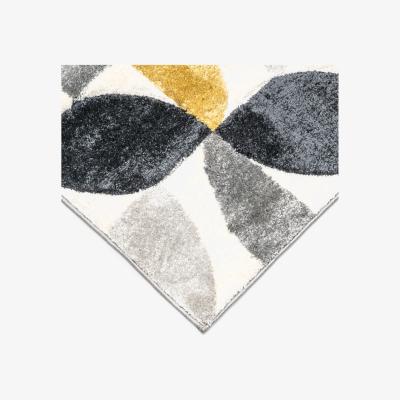 The Range Vera Leaf Rug - 200cm