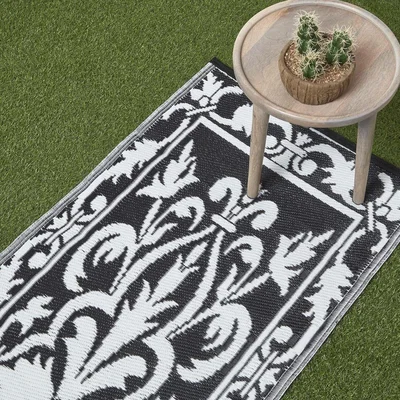 The Range Homescapes Outdoor Rug Runner with Damask Design - Black and White