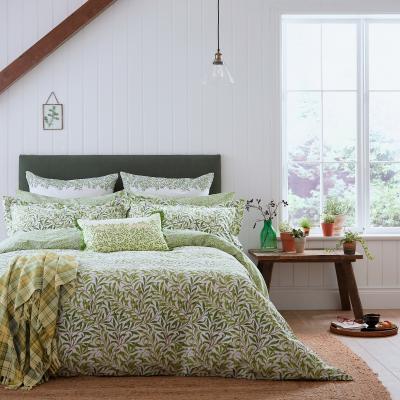 The Rug Seller Willow Bough Bedding Duvet Cover and Pillowcase by William Morris in Leaf Green&nbsp;230x220cm
