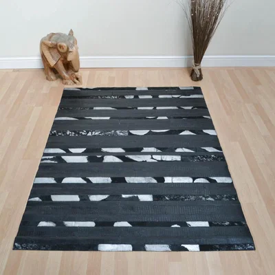 The Rug Seller Leather Patchwork Rug in Black Embossed&nbsp;160x230cm
