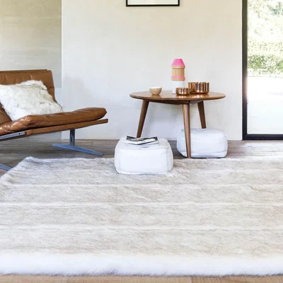 The Rug Seller Pelle Feel Rugs in Cream and Beige 211 003 100 by Ligne Pure
