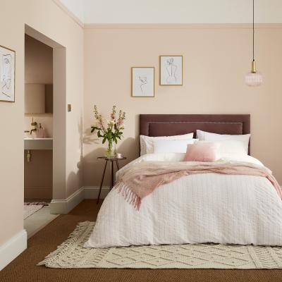 The Rug Seller Confidence Seersucker Stripe Bedding by Katie Piper in Grapefruit75x50cm