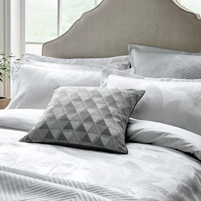 The Rug Seller Gatsby Bedding Duvet Cover and Pillowcase by Helena Springfield in White&nbsp;140x200cm