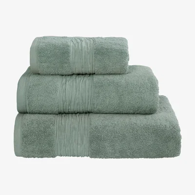 The Rug Seller Lazy Linen Bathroom Cotton Towel in Sage Green&nbsp;50x90cm
