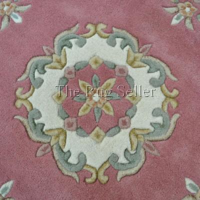 The Rug Seller Royal Aubusson Circular rugs in Rose&nbsp;120x120cm
