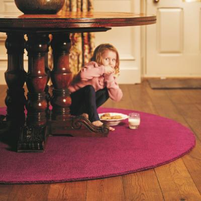 The Rug Seller Reef Plain Dye Eco Circle Rugs in Raspberry Red&nbsp;200x200cm