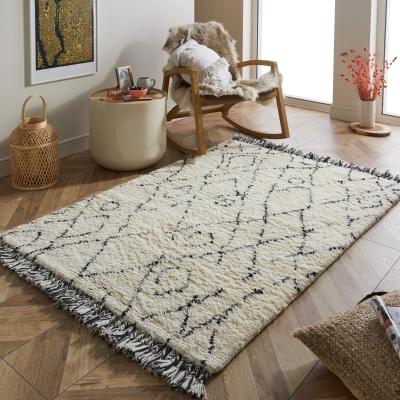 The Rug Seller BR11 Boho Moroccan Shaggy Wool Rug in Cream & Black&nbsp;120x170cm