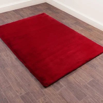 The Rug Seller Luxe Faux Fur Rug in Red