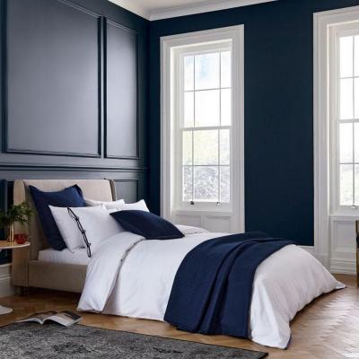 The Rug Seller Komoro Plain Ribbon Piping Cotton Bedding in White Midnight Blue&nbsp;200x200cm