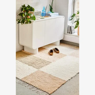 Urban Outfitters Evans Neutral 5x7 Rug - Neutral at Urban Outfitters