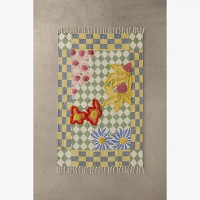Urban Outfitters Floral Tuft 3x5 Rug at Urban Outfitters