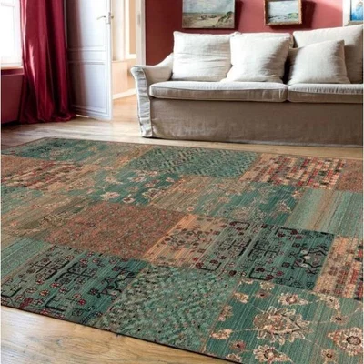 Woods Furniture Kashqai Patchwork Patterned Green Rug 160cm x 240cm