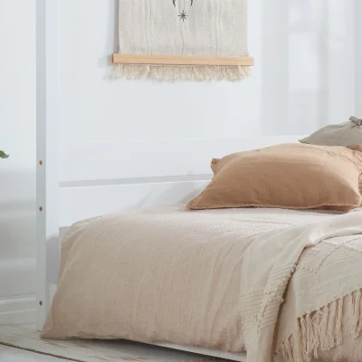 La Redoute Dawson Pine Low Four Poster Bed with Slatted Headboard