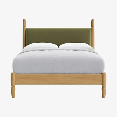 Loaf Double Pippi Bed in Light Oak in Gardening Glove Green Clever Velvet