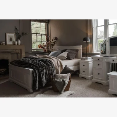 The Range Gainsborough White Wooden Bed - White / King