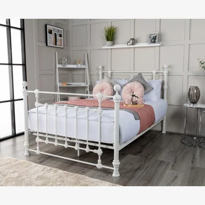 The Range Victoria Elegant Traditional Metal Bed Frame - White / Double