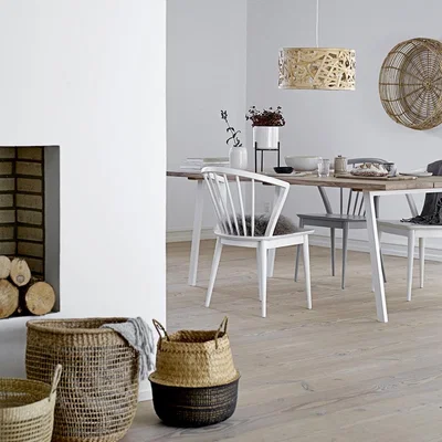 Amara Bloomingville - Cozy Dining Table - White