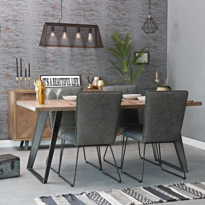 Chiltern Oak Furniture Industrial Oak 1.4m Fixed Top Dining Table
