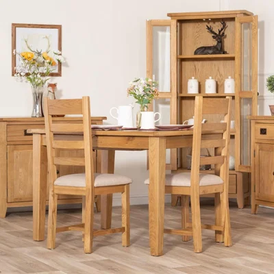 Chiltern Oak Furniture Rustic Oak 1.2m Butterfly Extending Dining Table