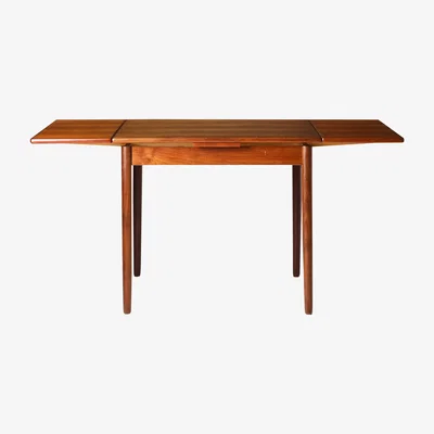 The Conran Shop Vintage Extending Table in Teak