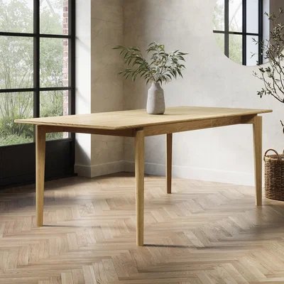 Furniture123 Large Oak Extendable Dining Table - Seats 4 - 6 - Leena