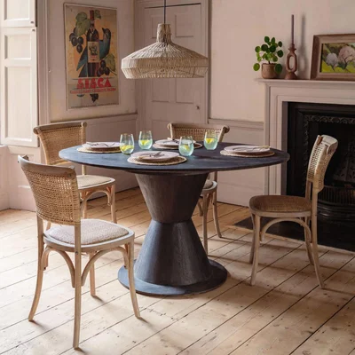Graham & Green Graham and Green Flynn Oval Dining Table