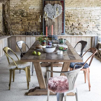 Graham & Green Thomas Dining Table