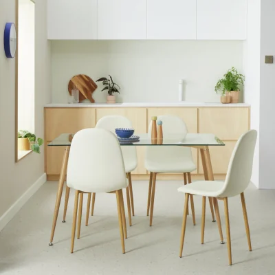 Habitat Habitat Beni Glass 4 Seater Dining Table - Natural