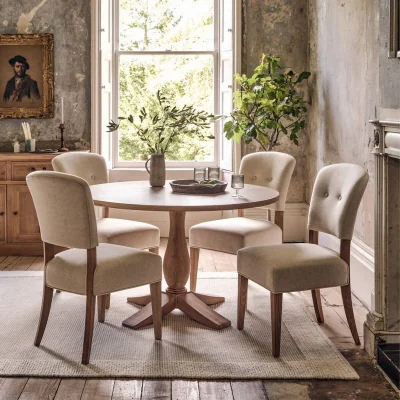 La Redoute Cannes Oak Round Dining Table (Seats 4)