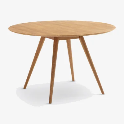 La Redoute Quilda 4-6 Seater Round Dining Table in Oak Veneer