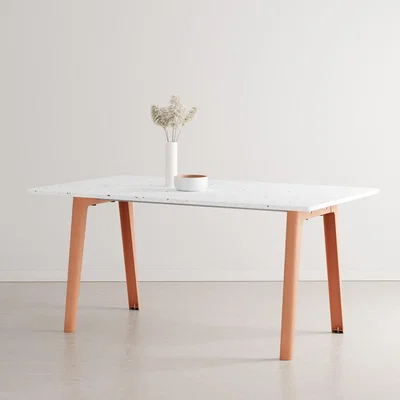 Made in Design New Modern Rectangular table - / 160 x 95 cm - Recycled plastic / 6 to 8 people by TIPTOE Pink