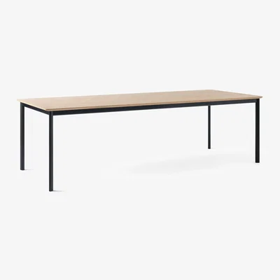Nordic Nest &Tradition Drip HW117 dining table 103x253 cm Black frame-clear lacq. oak