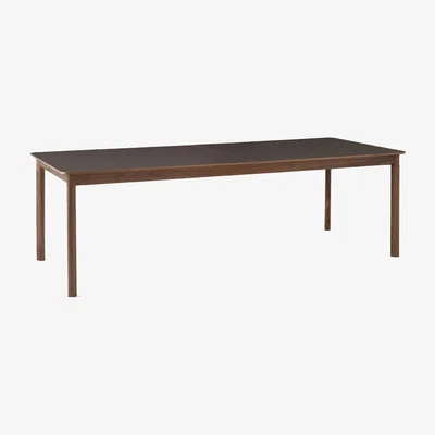 Nordic Nest &Tradition Patch HW2 dining table Cacao orinoco.  oiled walnut stand