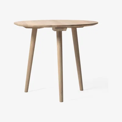 Nordic Nest &Tradition In Between table SK3 Light  oiled oak