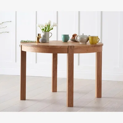 Oak&More Ex-display Verona 110cm Oak Round Dining Table