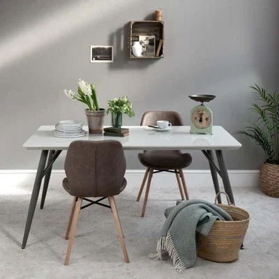 Woods Furniture Logan Medium Dining Table