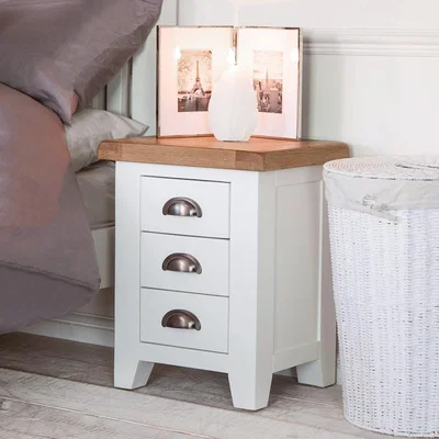 Chiltern Oak Furniture Hampshire White Painted Oak Small 3 Drawer Bedside