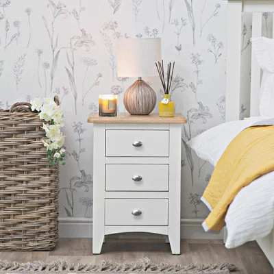 Chiltern Oak Furniture Gloucester White Painted Large 3 Drawer Bedside Table