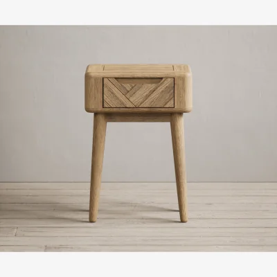 Oak&More Parven Solid Oak Bedside Table / Lamp Table