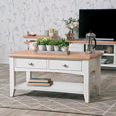 Chiltern Oak Furniture Gloucester White Painted Large Coffee Table