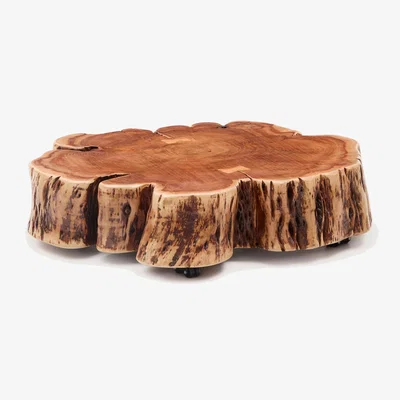 Kave Home Tavine coffee table in solid acacia wood with bleached finish with wheels Ø85cm