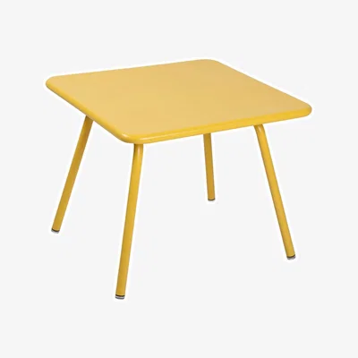 Made in Design Luxembourg Kid Coffee table metal yellow / Children's table - 57 x 57 cm - Fermob