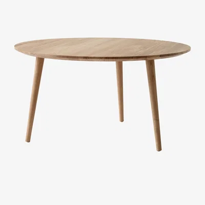 Nordic Nest &Tradition In Between coffee table SK15 Ø90 cm Oiled oak