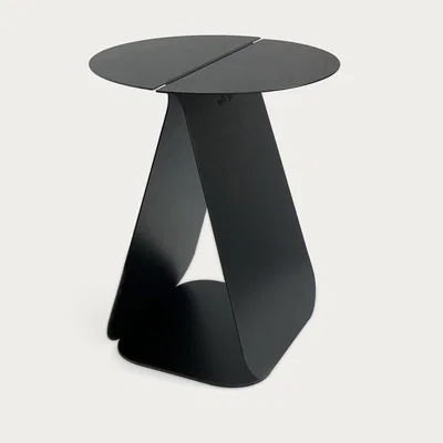 Bombinate.com Anodic Black Round Symmetrical Table